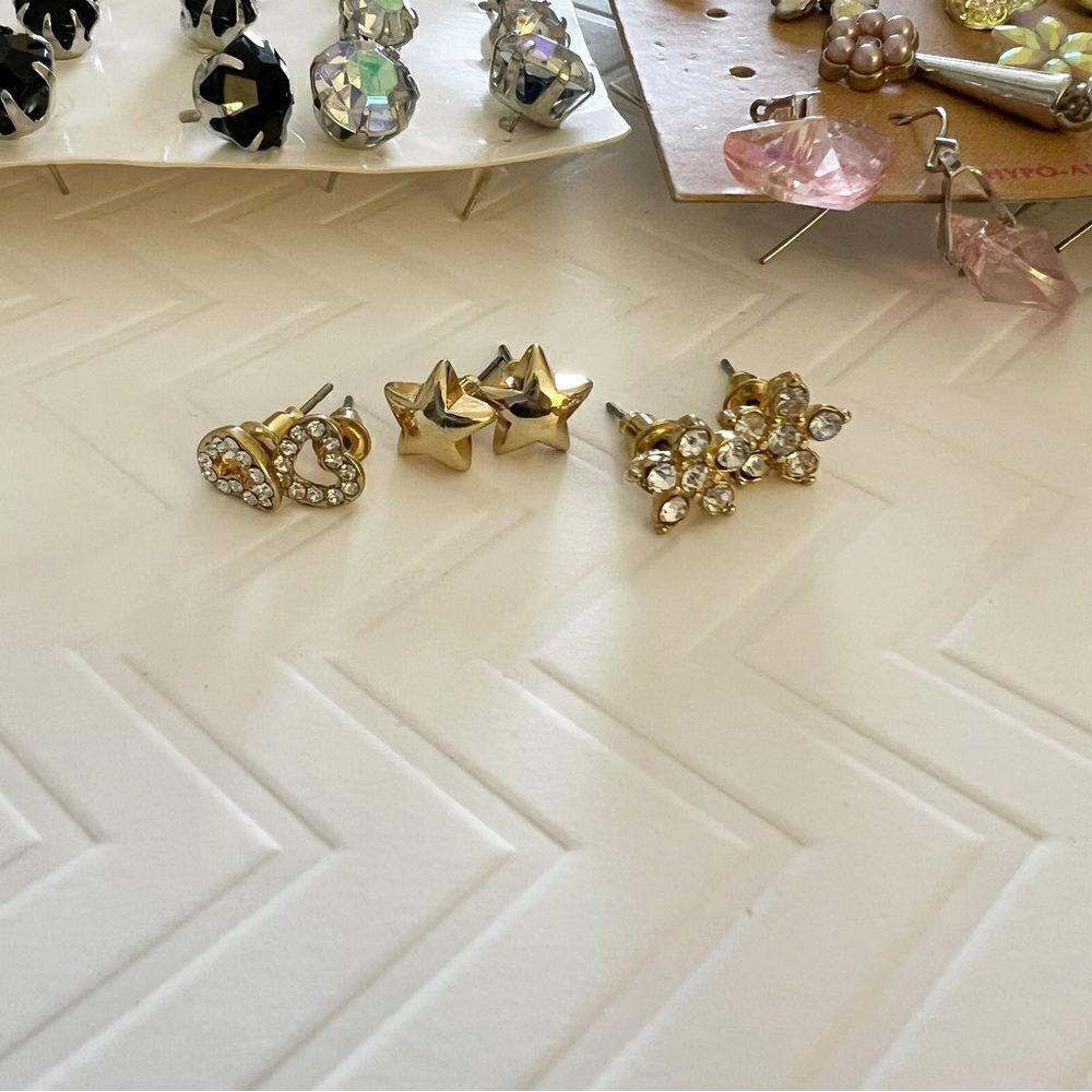 Stud and Dangle Earring Bundle - Picture 4 of 5